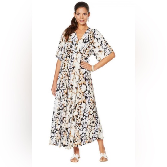 DG2 by Diane Gilman Dresses & Skirts - NWT- DG2 Diane Gilman White Black Brown Animal Print Tie Back Maxi Dress